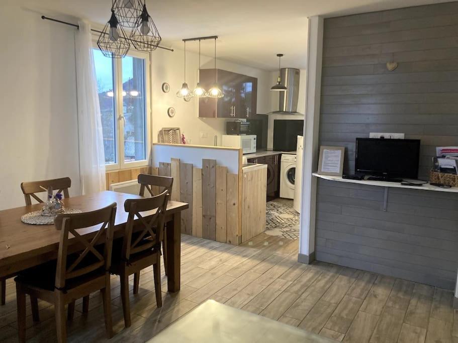 Appartement Rebouc Heches Exterior foto